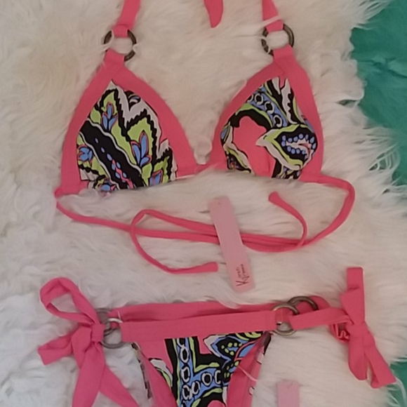 ⛱Kirsti Krinna bikini 🌊 - Picture 2 of 8